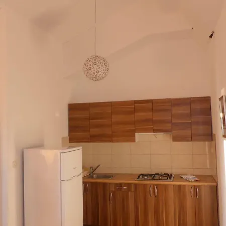 Daire Apartman 3 Primošten